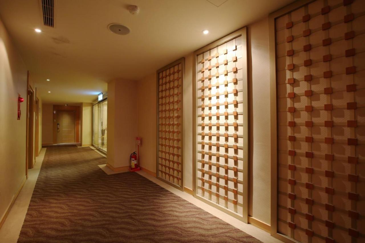 Jin Hua Hotel Luodong Extérieur photo