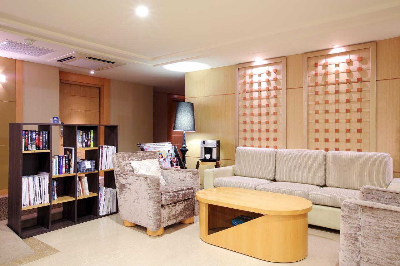 Jin Hua Hotel Luodong Extérieur photo