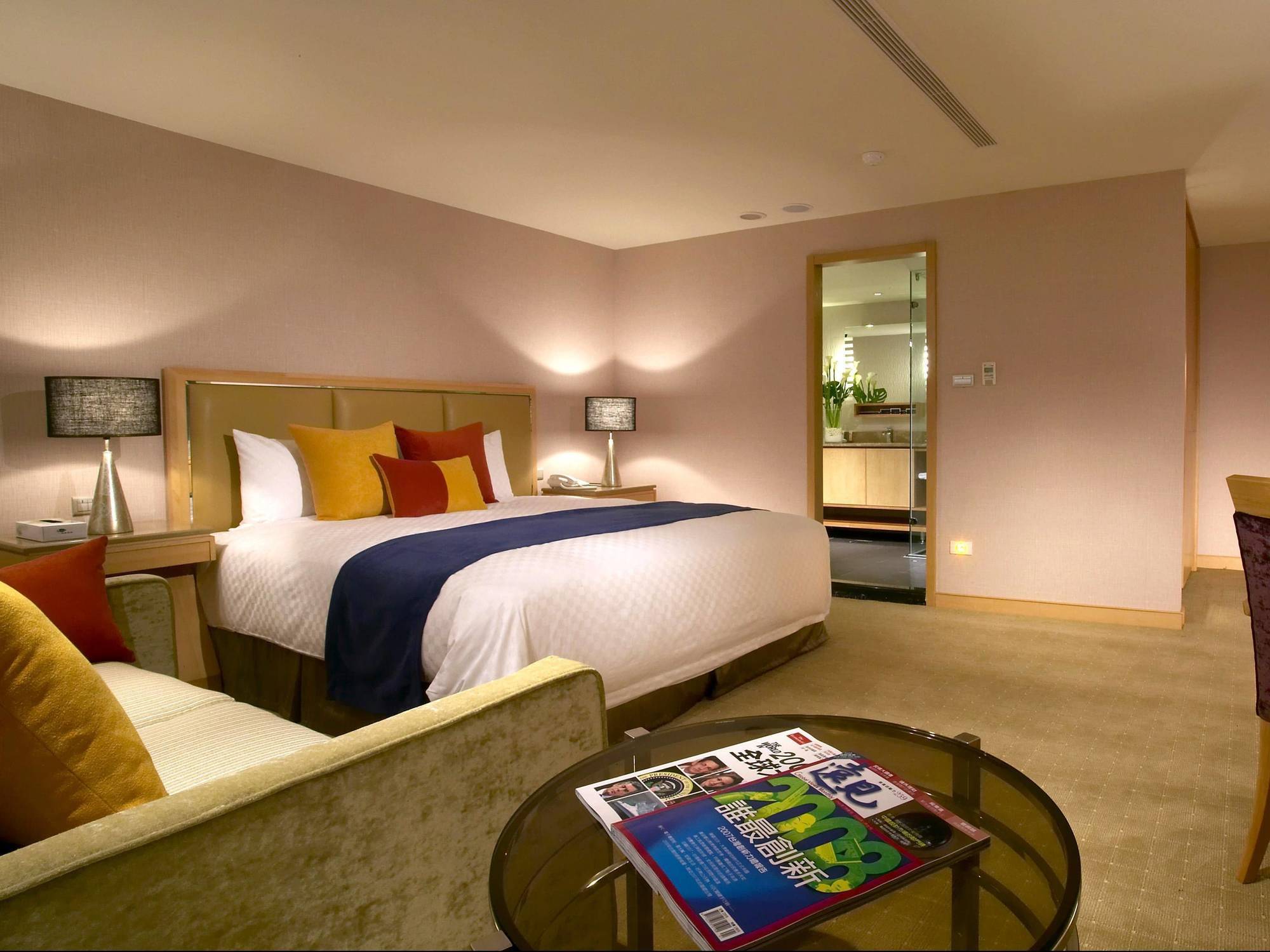Jin Hua Hotel Luodong Extérieur photo