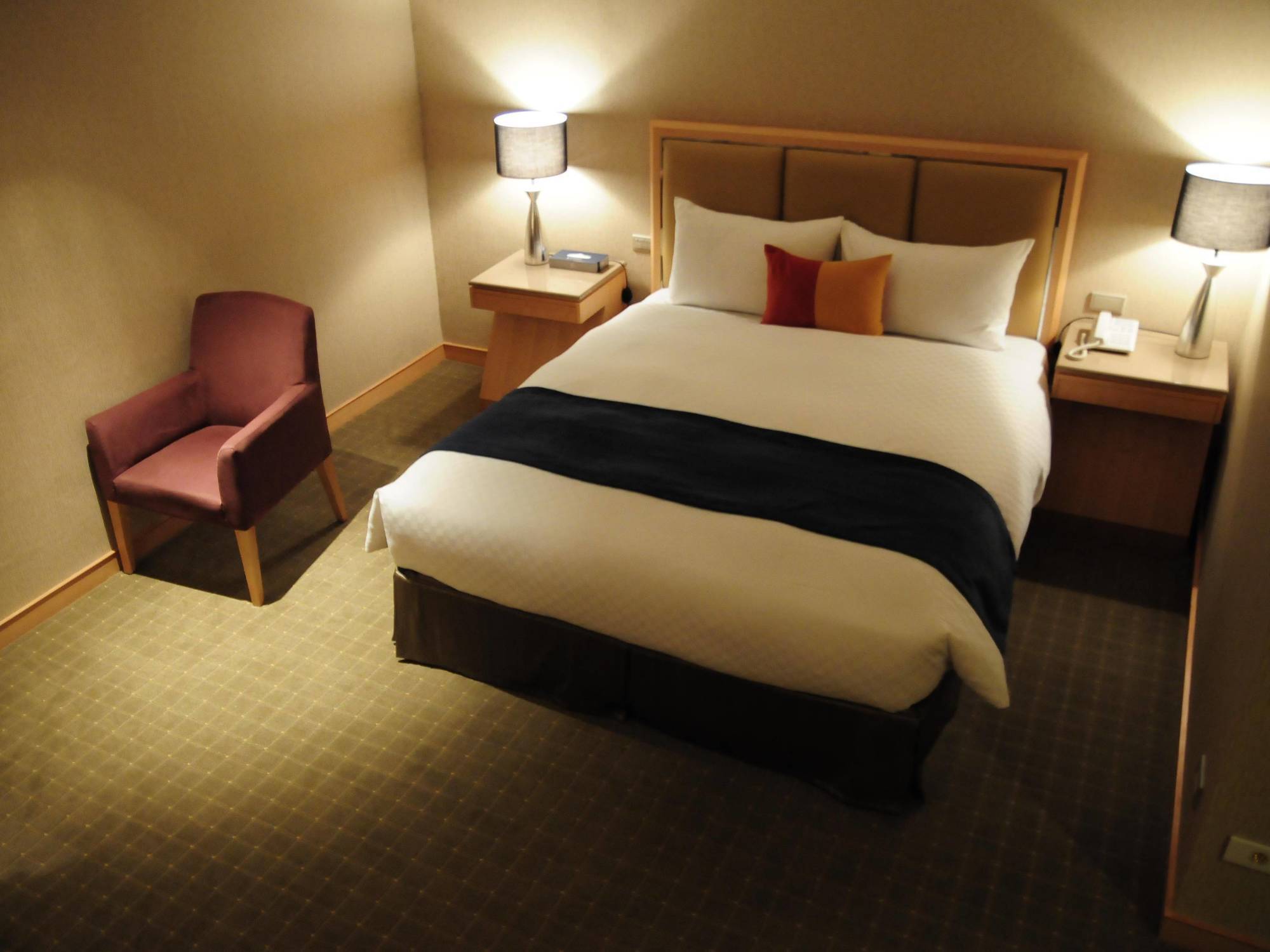 Jin Hua Hotel Luodong Extérieur photo