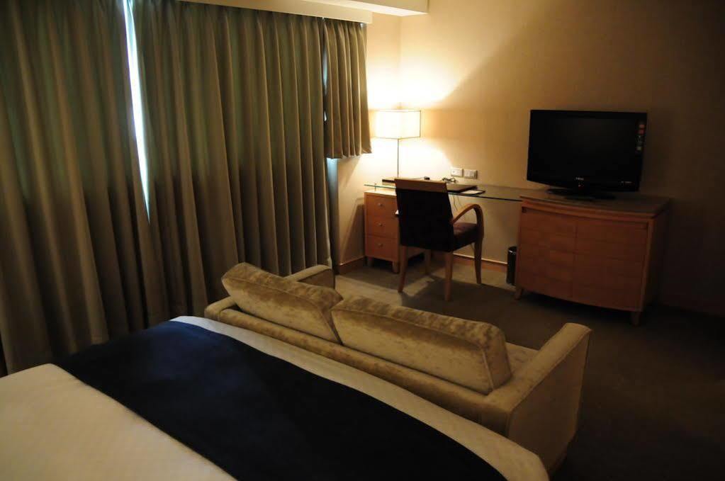 Jin Hua Hotel Luodong Extérieur photo
