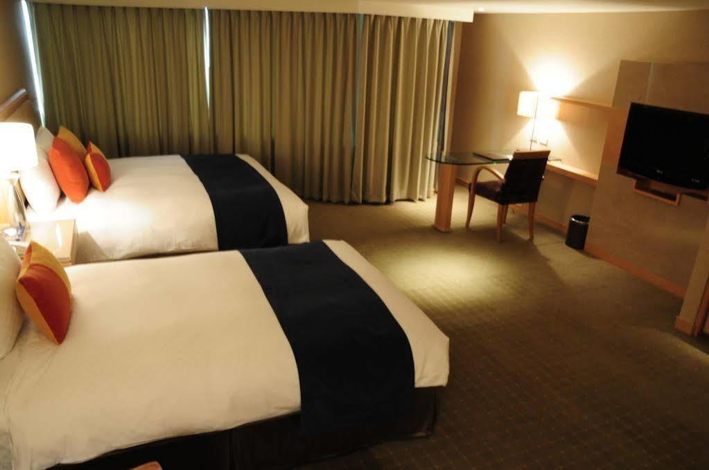 Jin Hua Hotel Luodong Extérieur photo