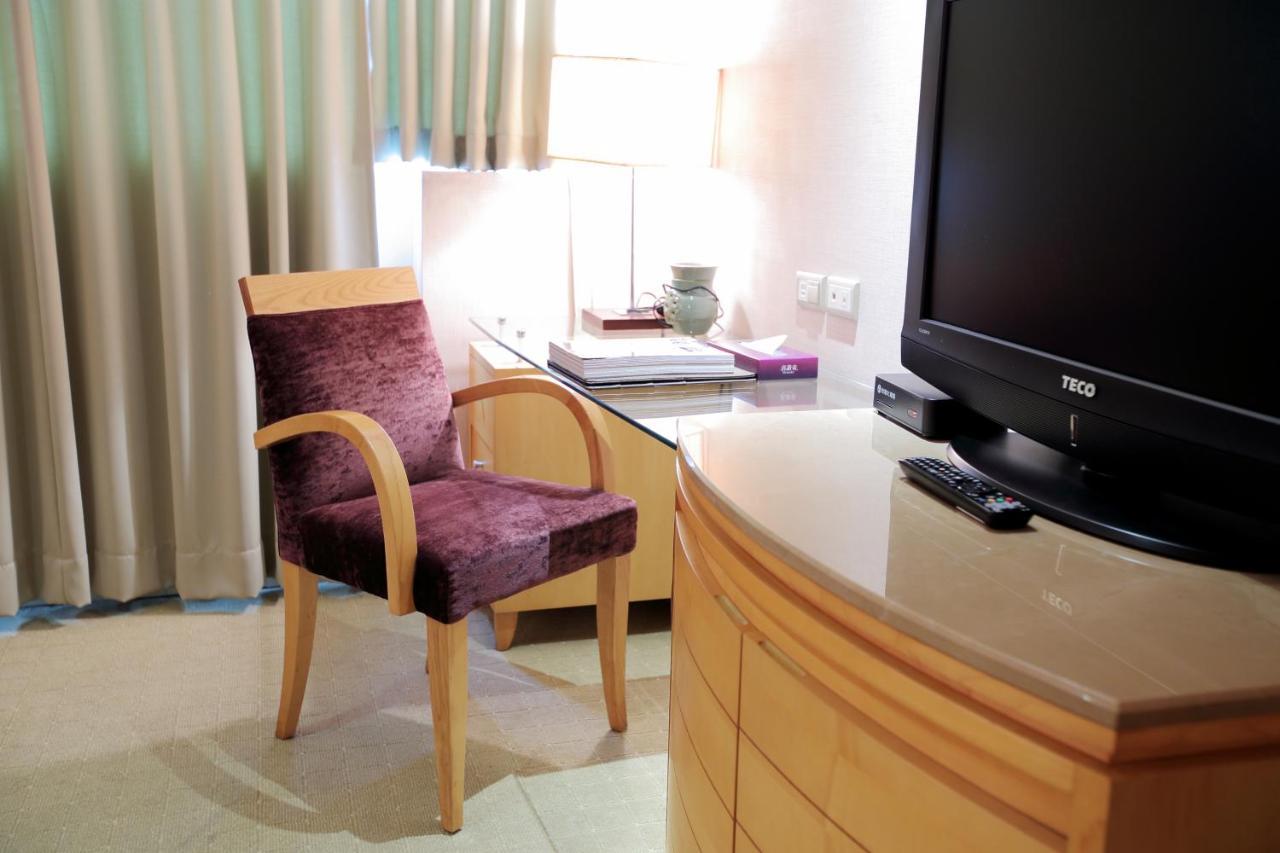 Jin Hua Hotel Luodong Extérieur photo