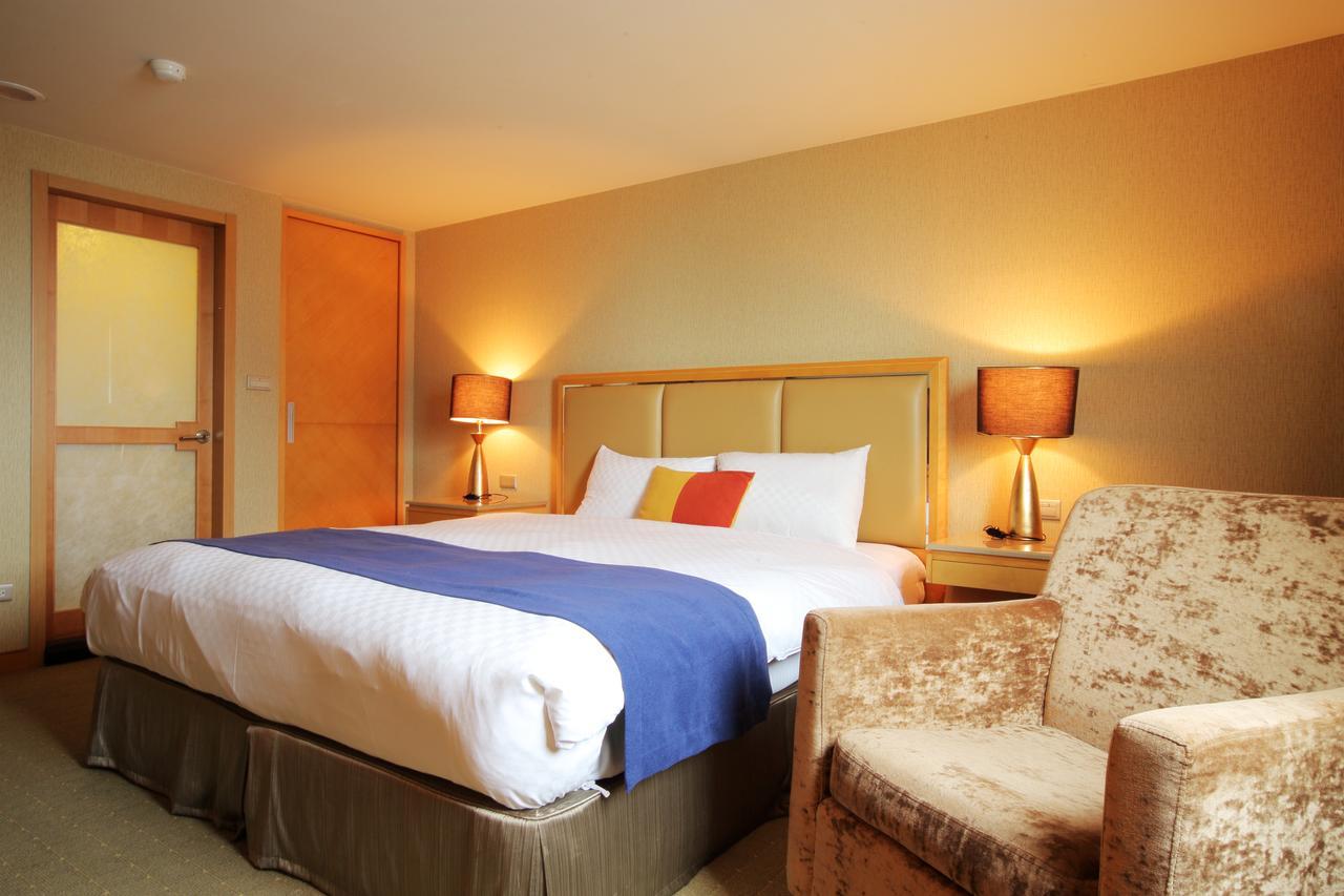 Jin Hua Hotel Luodong Extérieur photo