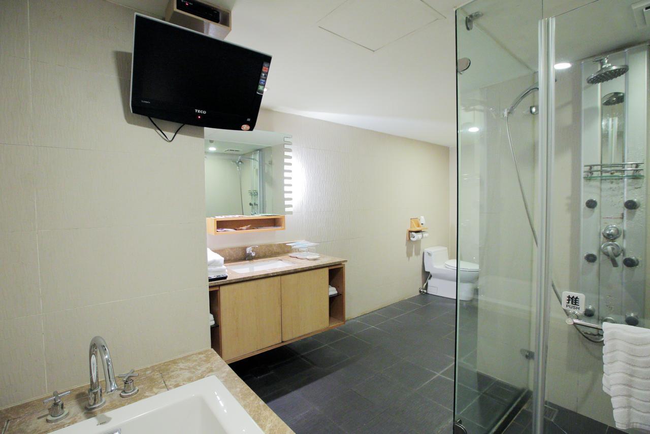 Jin Hua Hotel Luodong Extérieur photo